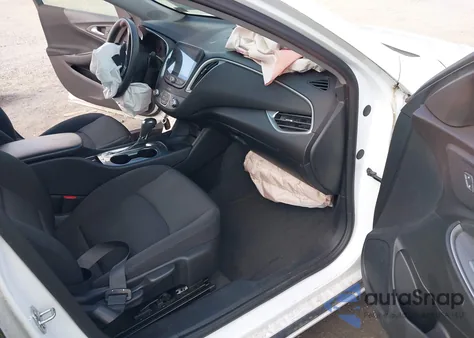 2020 Chevrolet Malibu Fwd Ls z USA, uszkodzony, nr VIN 1G1ZB5STXLF016156